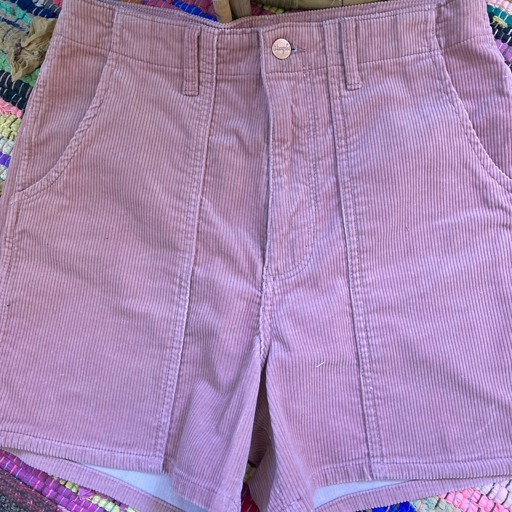 Corduroy high waisted Wranglers. Size 27